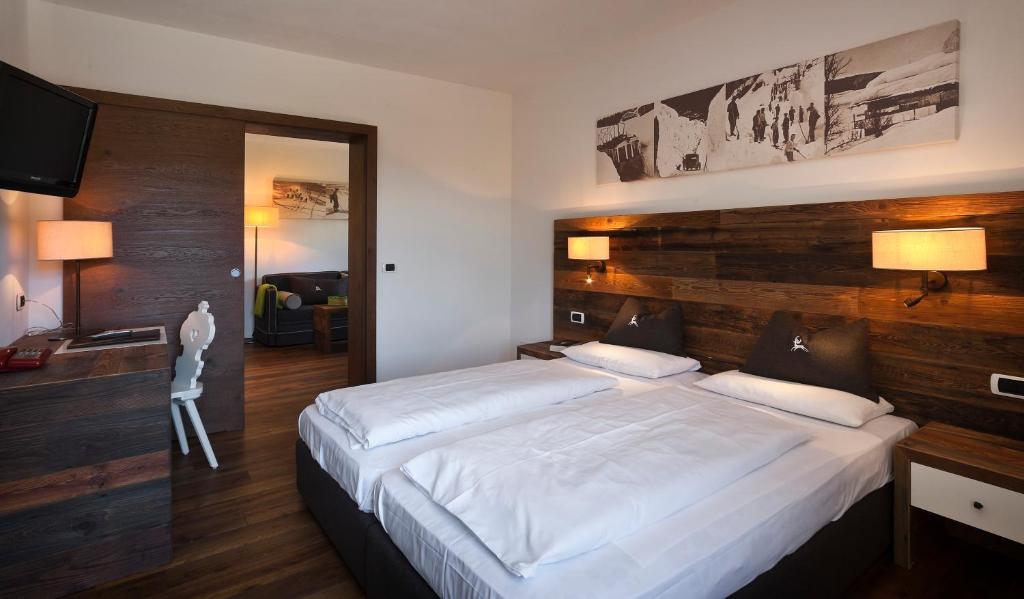 Ander Hotel Brunico