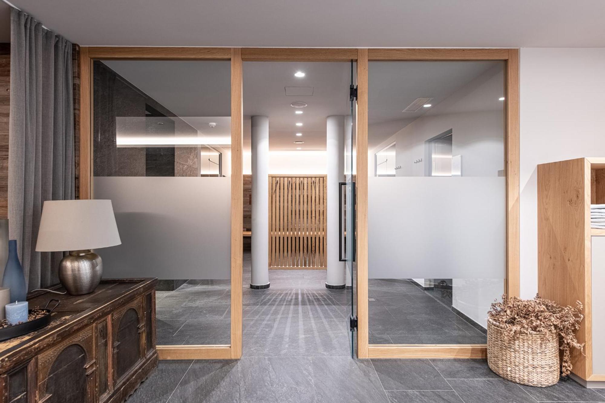 Ander Hotel